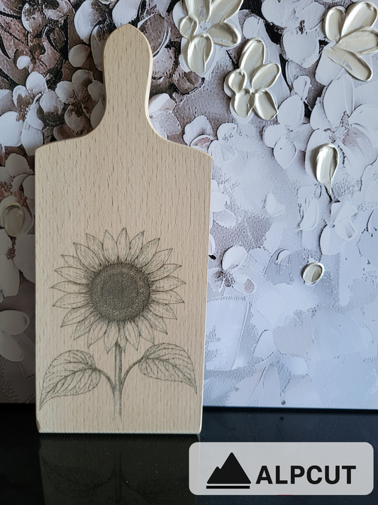 Holzbrett_Sonnenblume_Alpcut